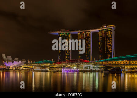 Marina Bay Sands, Singapour show laser Banque D'Images