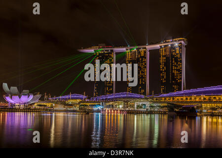 Marina Bay Sands, Singapour show laser Banque D'Images