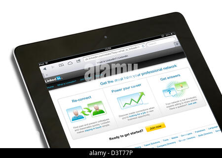 Le site de réseau social professionnel LinkedIn sur un iPad 4e génération Banque D'Images