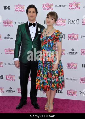 Santa Monica, Californie, USA. Feb 23, 2013. Andy Samberg, Joanna Newsom participant à la 2013 Film Independent Spirit Awards à Santa Monica Beach à Santa Monica, Californie le 23 février 2013. 2013.............8 Crédit(Droit : Credit : Roger Harvey/Globe Photos/ZUMAPRESS.com/Alamy Live News) Banque D'Images