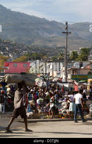 Un marché à Port-au-Prince, Haïti Banque D'Images