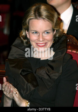 Crwonprincess Mathilde de Belgique en photo lors d'une réception du Sénat de Belgique le 175e anniversaire de la monarchie en Belgique à Bruxelles, Belgique, 15 novembre 2006. Photo : Nieboer (Pays-Bas) Banque D'Images