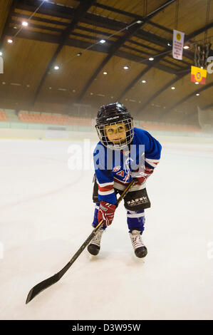 Jeune joueur de hockey Banque D'Images
