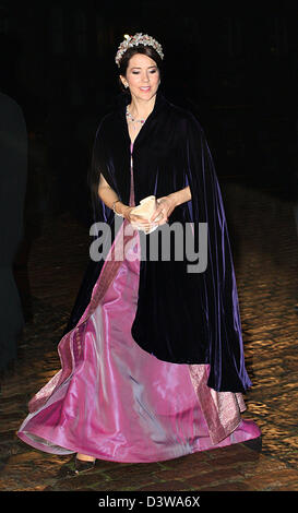 Danish Crown Princess Mary arrive pour le jour de l'an la réception de la famille royale au Palais d'Amalienborg à Copenhague, Danemark, 01 janvier 2007. Photo : Albert Nieboer Pays-bas OUT Banque D'Images