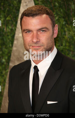 L'acteur Liev Schreiber arrive à la Vanity Fair Oscar Party Tour au coucher du soleil à West Hollywood, Los Angeles, USA, le 24 février 2013. Photo : Hubert Boesl Banque D'Images