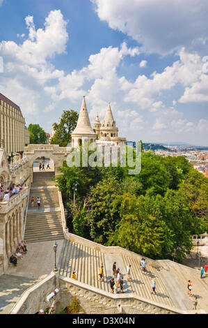 Bastion des pêcheurs et les étapes Budapest, Hongrie, Europe, UE Banque D'Images