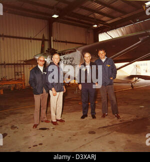 Cette photographie de la collection spéciale Barbara Kibbee Jayne, prise en 1977 à Calverton, New York, offre un aperçu du passé, capturant un moment d'importance historique. Il reflète le contexte artistique et culturel de la fin du XXe siècle. Banque D'Images