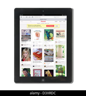 Pinterest, le site de partage de photo, vue sur un iPad 4e génération Banque D'Images