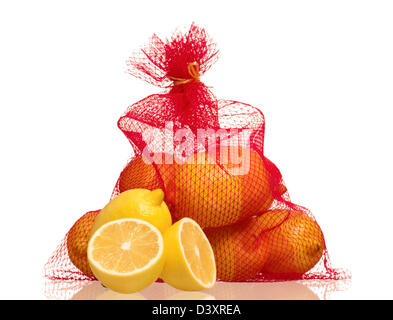 Les citrons en sac net Banque D'Images