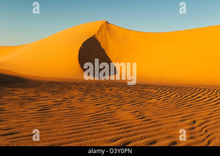 Ghorabi les dunes de sable, les oasis de Bahariya, désert de l'Ouest, l'Egypte Banque D'Images