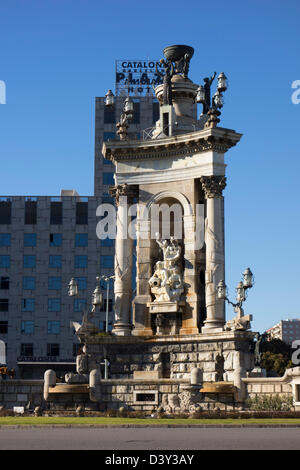 La fontaine de la Plaza de Espana, Barcelone, Espagne, Europe Banque D'Images