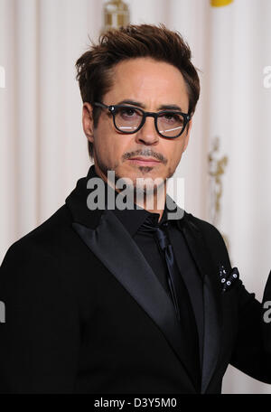 Los Angeles, USA. 24 février 2013. Robert Downey Jr dans la salle de presse les lauréats à la 85e annuelle des Academy Awards Oscars, Los Angeles, l'Amérique - 24 févr. 2013. Credit : Sydney Alford / Alamy Live News Banque D'Images