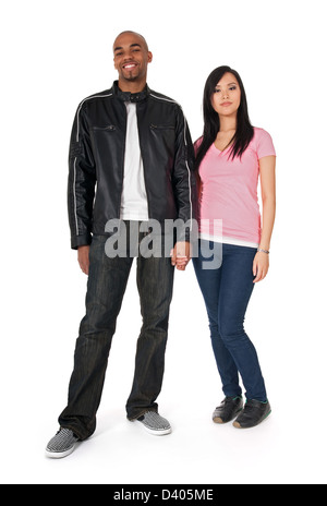 Couple Interracial - African American guy avec petite amie asiatique. Banque D'Images