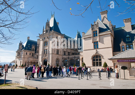 Ligne de touristes au Biltmore House, Asheville, Caroline du Nord, USA, Amérique du Nord, Banque D'Images