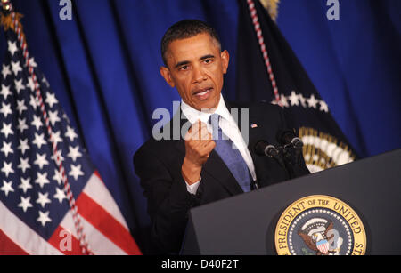 Washington DC, USA. 27 février 2013. Le président des États-Unis Barack Obama parle lors de l'entreprise dîner du Conseil le 27 février 2013, à l'hôtel Park Hyatt à Washington, DC. .Crédit : Olivier Douliery / Piscine via CNP/Alamy Live News Banque D'Images