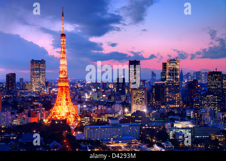Tokyo, Japon, et Tour de Tokyo. Banque D'Images
