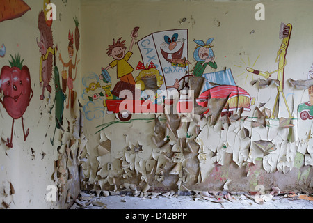 Gross Dölln, Allemagne, fresque dans une école d'aviation Templin Banque D'Images
