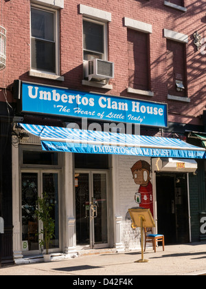 Umbertos Clam House, Mulberry Street, Little Italy, NEW YORK Banque D'Images