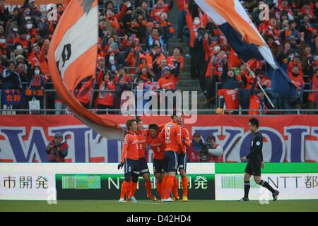 Omiya Ardija, groupe de l'équipe 2 mars 2013 - Football : 2013 J.LEAGUE Division 1 1re sec match Omiya Ardija 2-2 entre Shimizu s-Pulse à NACK5 Stadium Omiya, Saitama, Japon. (Photo par AFLO SPORT) Banque D'Images