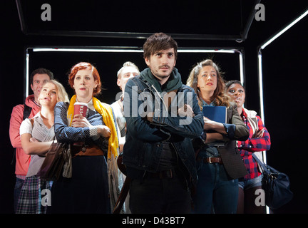 Ascenseur, nouvelle comédie musicale mettant en vedette de jeunes acteurs britanniques au Soho Theatre, Londres Banque D'Images