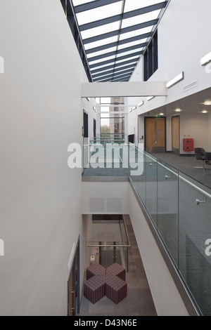 Rotherham College of Arts & Technology, Glasgow, Royaume-Uni. Architecte : Bond Bryan Architects Ltd, 2011. View wit Banque D'Images