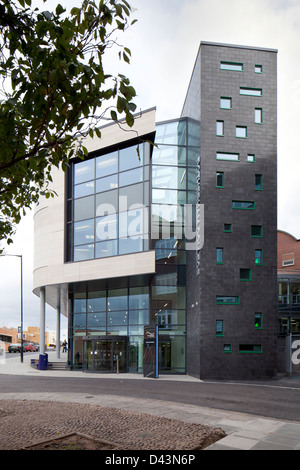 Rotherham College of Arts & Technology, Glasgow, Royaume-Uni. Architecte : Bond Bryan Architects Ltd, 2011. Exterior elevatio Banque D'Images