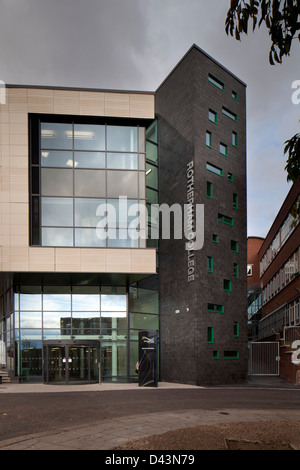Rotherham College of Arts & Technology, Glasgow, Royaume-Uni. Architecte : Bond Bryan Architects Ltd, 2011. Vue partielle de f Banque D'Images