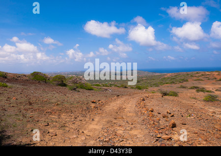 Route de terre en terrain difficile, le Parc national Arikok, Aruba, Lesser Antilles, Caribbean Banque D'Images