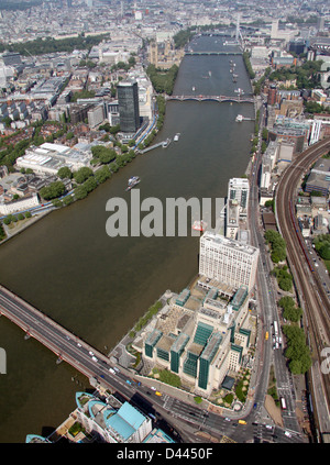 Vue aérienne de l'immeuble du MI6 à Lambeth, Londres Banque D'Images