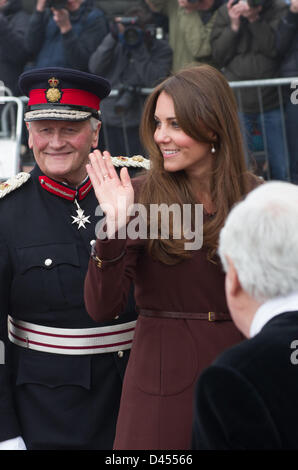 Grimsby, Royaume-Uni. 5 mars 2013. La duchesse de Cambridge visite au Centre du patrimoine national de la pêche Grimsby dans la région de Grimsby. Crédit : Gary Stafford / Alamy Live News Banque D'Images