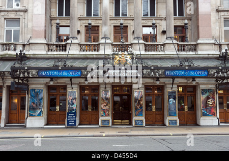 Entrée de Her Majesty's Theatre Haymarket City of Westminster London UK Banque D'Images