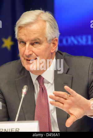 Bruxelles, Belgique. 5 mars 2013. Commissaire européen au marché intérieur et aux services Michel Barnier en photo lors d'une conférence de presse après la réunion du Conseil Ecofin. Credit : Bernal Revenir/Alamy Live News Banque D'Images