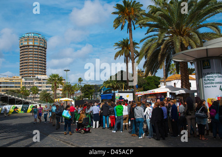 Parque Santa Catalina square Las Palmas de Gran Canaria Gran Canaria island ville des îles Canaries Espagne Europe Banque D'Images