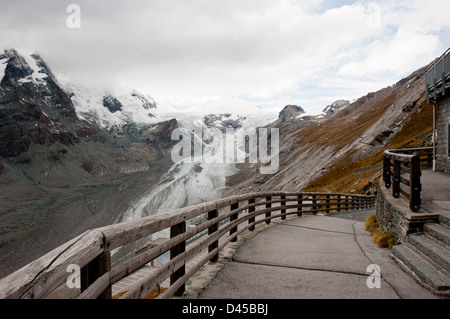 Pasterze glacier montagne Grossglockner et Sankt Oswald, Autriche Banque D'Images