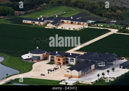 La gamme escarpée de vignes, au pied du pic de Te Mata près de Hawkes Bay, Nouvelle-Zélande Banque D'Images