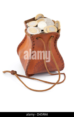 Beaucoup de pièces en argent-sac sur fond blanc Banque D'Images