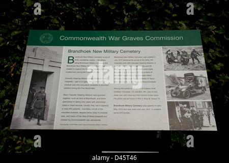 Nouveau cimetière militaire de Brandhoek un cimetière de la Première Guerre mondiale en Flandre, près d'Ypres ou Ieper Banque D'Images