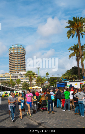 Parque Santa Catalina square Las Palmas de Gran Canaria Gran Canaria island ville des îles Canaries Espagne Europe Banque D'Images