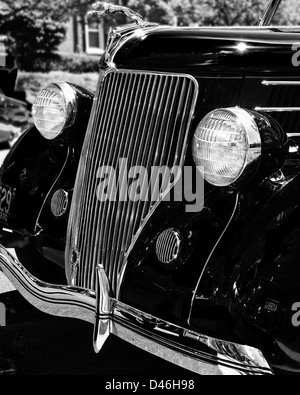 1936 Ford Roadster Delux, Antique car show, la rue Armstrong, Vieille Ville Fairfax, Virginie Banque D'Images