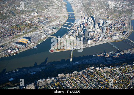 La ville de Pittsburgh de l'air Banque D'Images