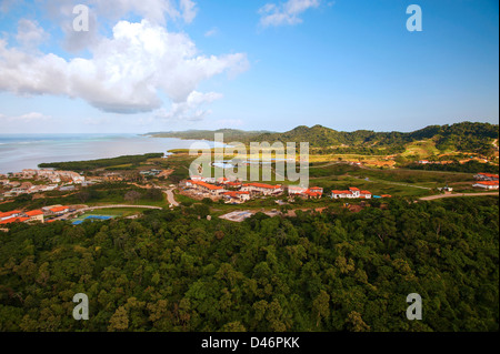 Bay Resort Pristine et Black Pearl Golf sur l'île de Roatan, Honduras Banque D'Images