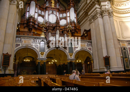 Cathédrale de Berlin (Berliner Dom), l'Allemagne. Le grand orgue Sauer avec tuyaux 7269 Banque D'Images