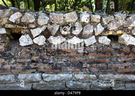 Des ruines, une grande basilique, ancienne Butrint, Site du patrimoine mondial de l'UNESCO, le Parc National de Butrint, district de Saranda, Albanie méridionale, Banque D'Images