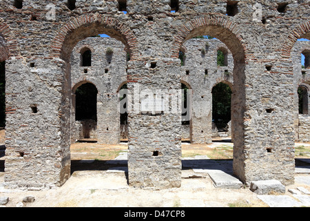 Des ruines, une grande basilique, ancienne Butrint, Site du patrimoine mondial de l'UNESCO, le Parc National de Butrint, district de Saranda, Albanie méridionale, Banque D'Images