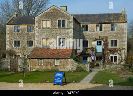 La Poterie de Lacock, dans le village historique de Lacock, Wiltshire, Angleterre, Royaume-Uni Banque D'Images