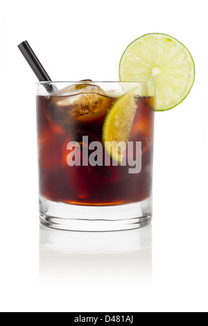 Cuba libre long drink in front of white background Banque D'Images