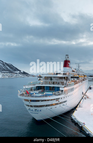 Fred Olsen cruise ship Mme Boudicaa accosté à Tromso, Norvège Banque D'Images