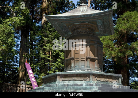 La tombe de Shogun Tokugawa Ieyasu à Jinja Toshogu à Nikko, Tochigi, au Japon. Banque D'Images