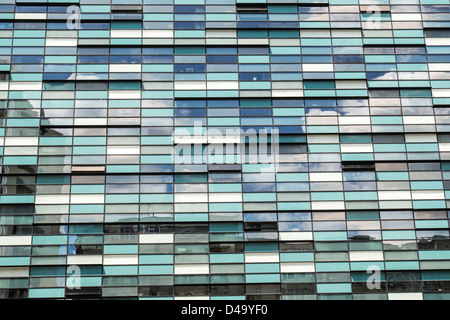 Office Building Windows Banque D'Images