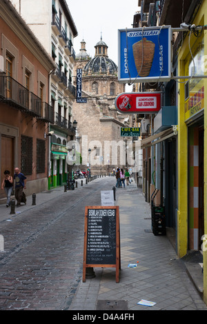 Calle San Jeronimo street à Grenade, Espagne Banque D'Images